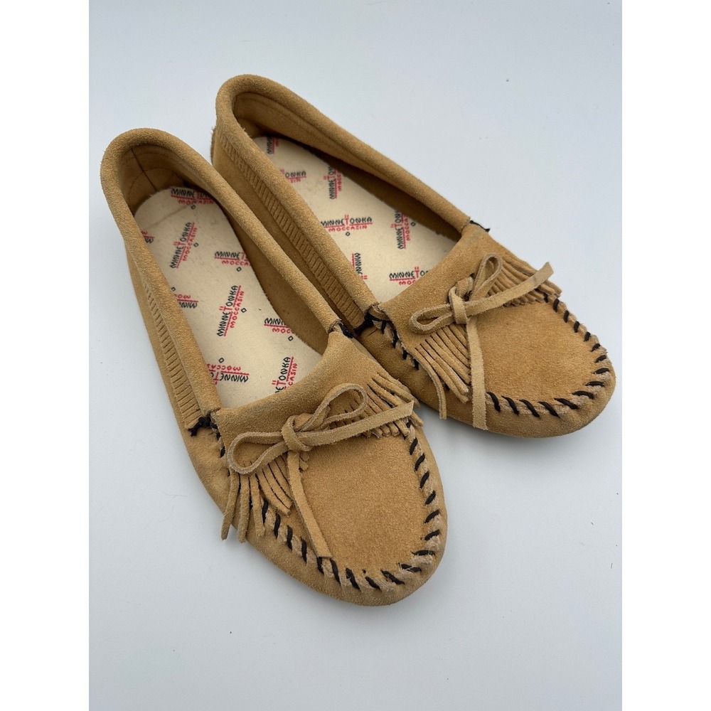 Minnetonka Kilty Fringe Suede Moccasin Sz 8 Tan Neutral Loafer‎ Shoes Minimalist